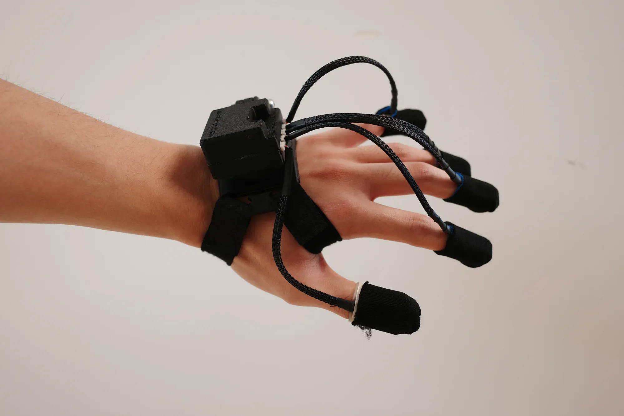 opengraph glove